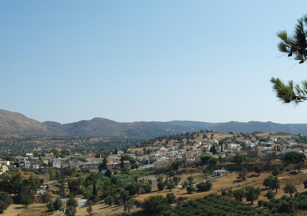 Agapi Holiday House Sivas Exterior photo